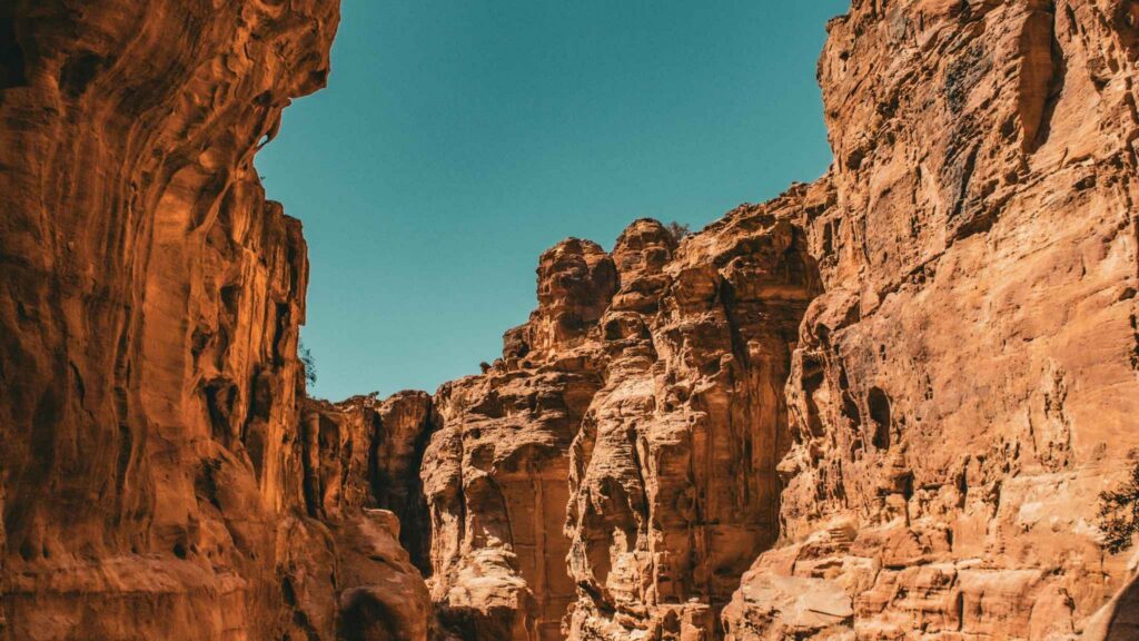 A canyon with a blue sky.